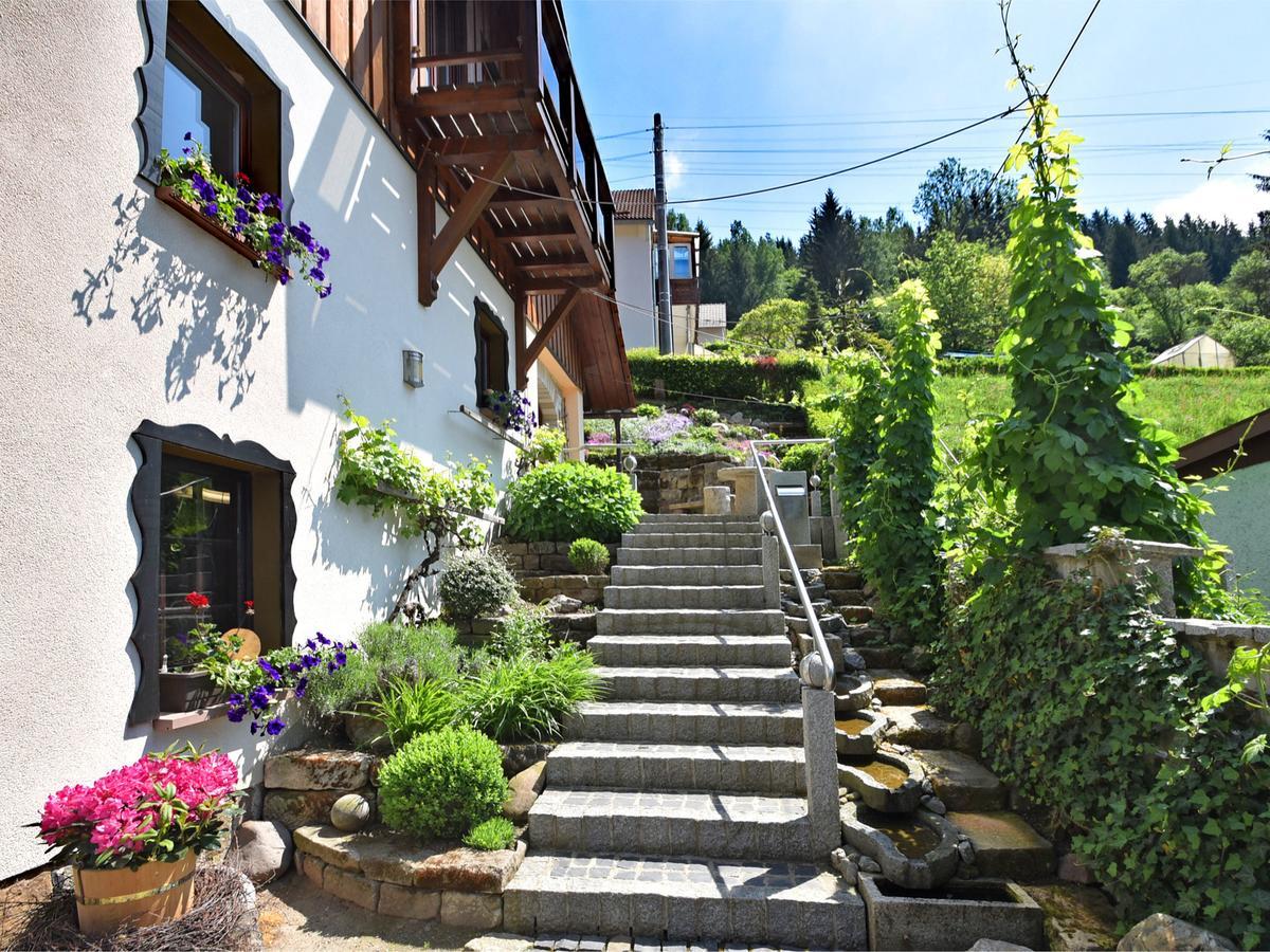 Quaint Farmhouse In Langenbach Near The Lake Екстер'єр фото